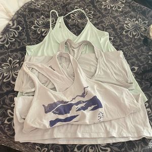 3 pk. Racerback work out tops